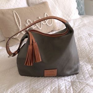 Dooney & Bourke Paige Sac leather hobo bag